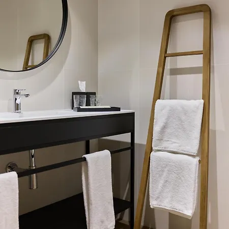 Sb Win 4 Sup 酒店 略夫雷加特河畔圣费柳